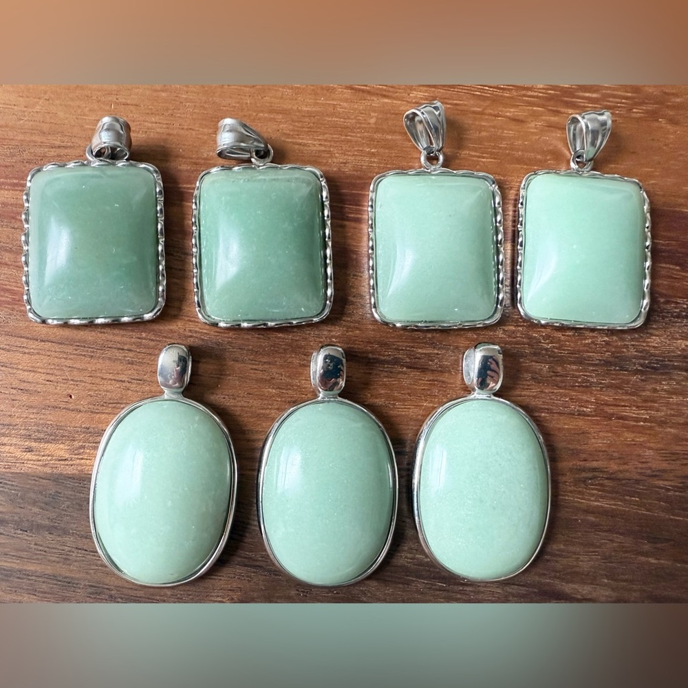 One Orotime Italy Jadeite Chic Silver Tone Green Stone Gemstone Natural Pendant